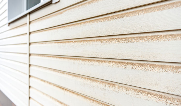 Cleaning Siding: What Not To Do